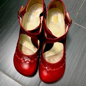 Fluevog shoes, size 8, red